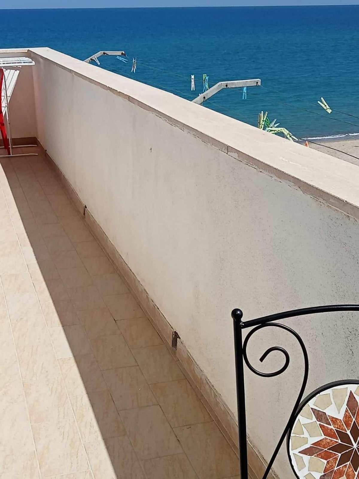 Azzurro Apartamento Calabria Διαμέρισμα Marina di Strongoli Εξωτερικό φωτογραφία